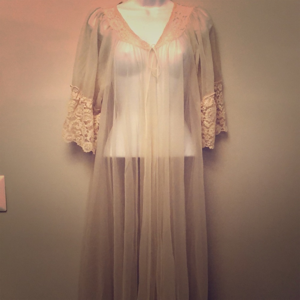 Vintage  Princess Robe